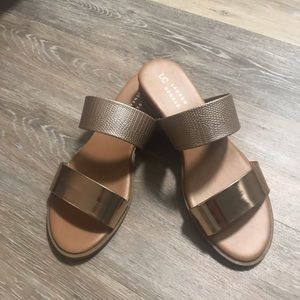 Womens sandals size 9 1/2